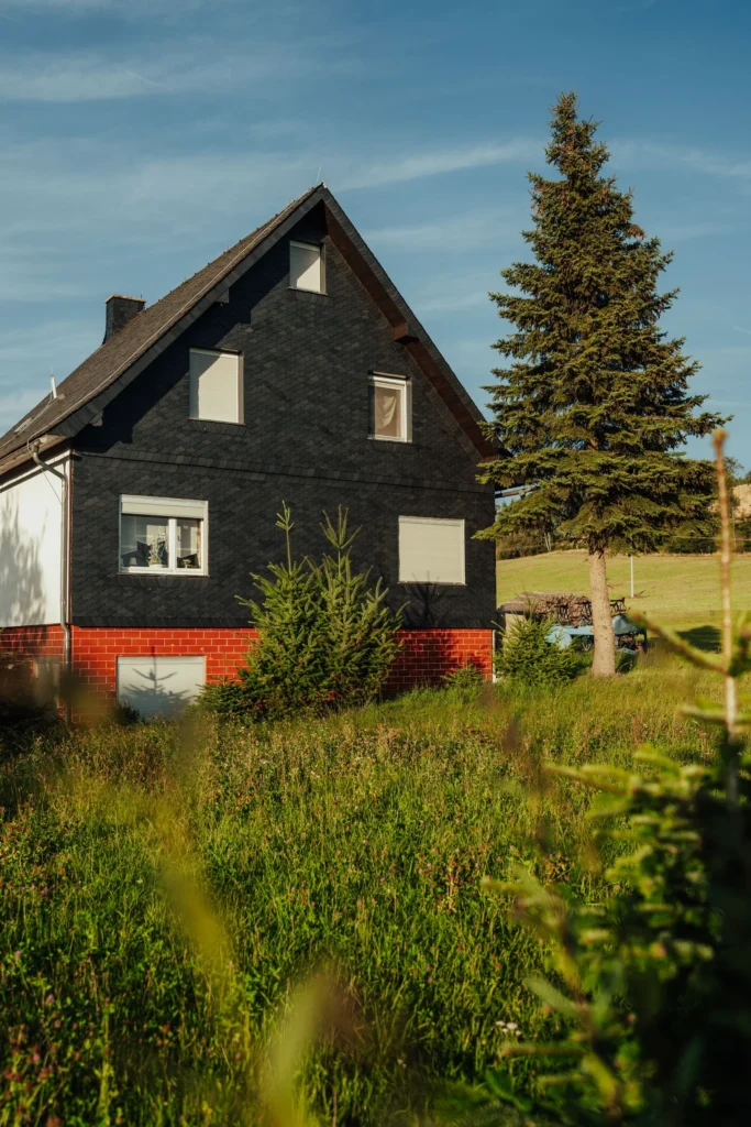 Familienhaus mit Südgarten und Kamin in Paderborn Elsen